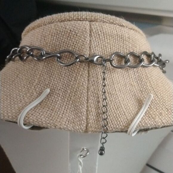 Nwcklace    - Picture 5 of 5